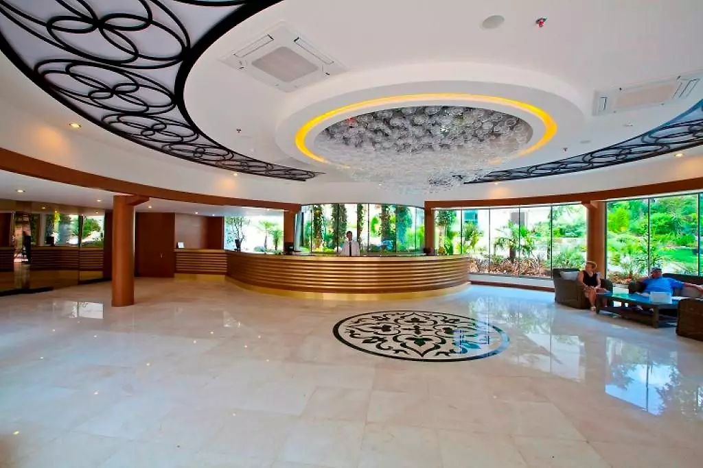 تورونک ریزورت مارماریس